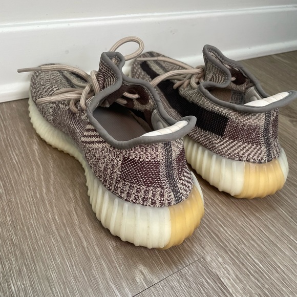 Yeezy Boost 350 V2 Zyon men’s 8.5 Used with box - Picture 3 of 9